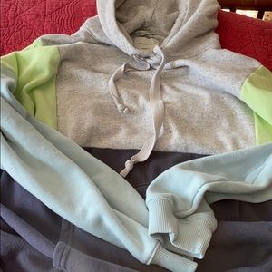 Ahh-mazingly soft American Eagle sweatshirt